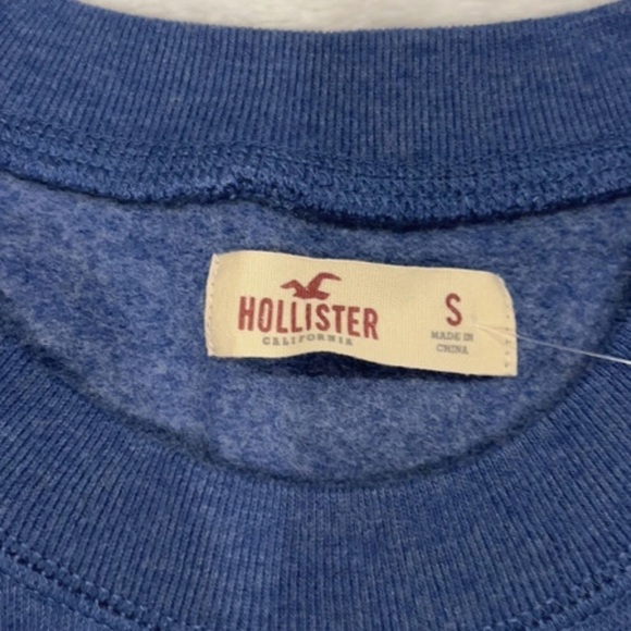 (NWT) Hollister Logo Graphic Crew Sweatshirt in Navy, Small - Picture 5 of 14